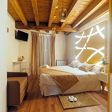 Rural Pinares De Soria Hotel