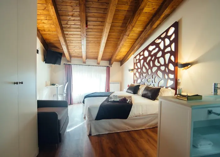 Rural Pinares De Soria 4*